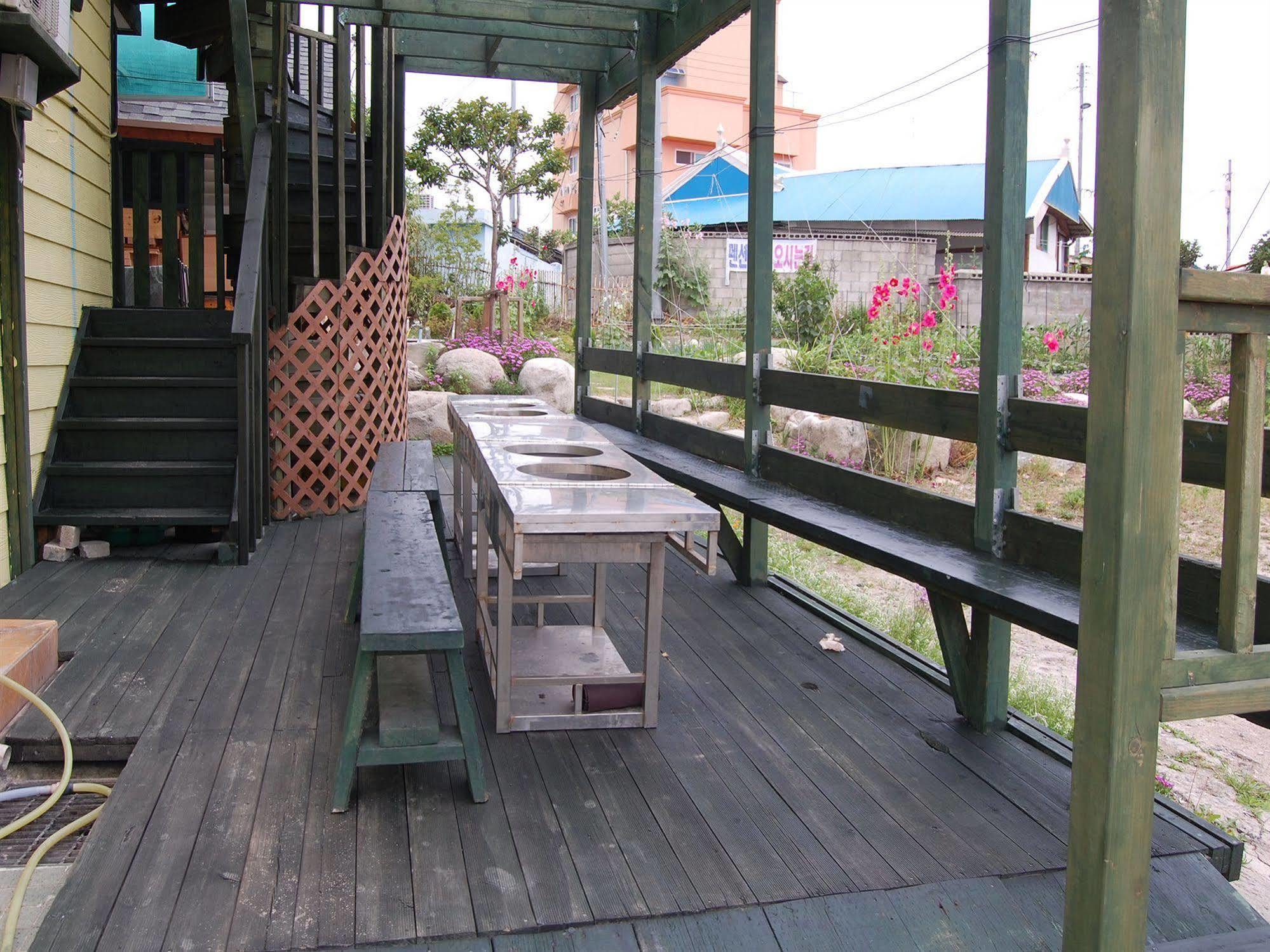 Guesthouse In Gangneung Myunggane Экстерьер фото